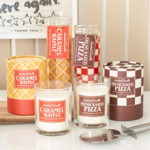 Fresh Baked Pizza Scented Candle - Image 5
