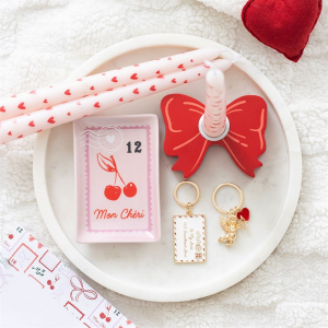 Cupid's Delivery Cherub Keyring - Image 5