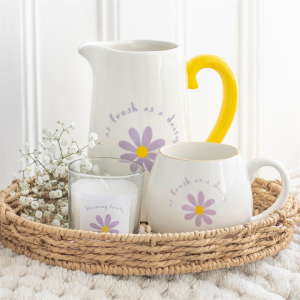 Blooming Lovely Daisy Wildflower Candle - Image 5