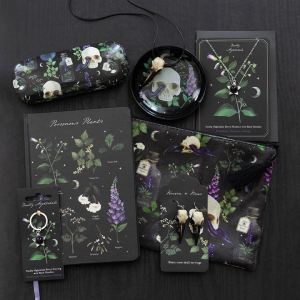 Venom & Vines Print Makeup Bag - Image 5