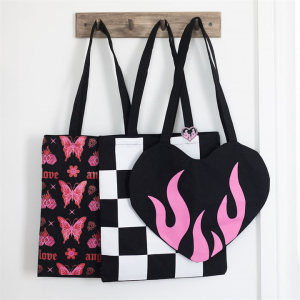 Checkerboard Print Polycotton Tote Bag with Enamel Heart Pin Badge - Image 6