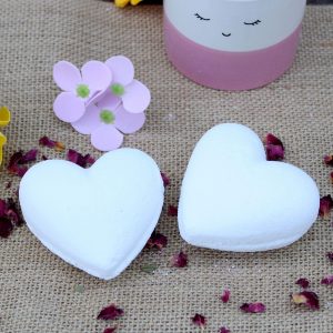 6pk Love Heart Bath Bomb 70g - Coconut