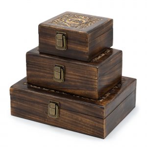 Mango Carved Tea Box - (6 compartments)