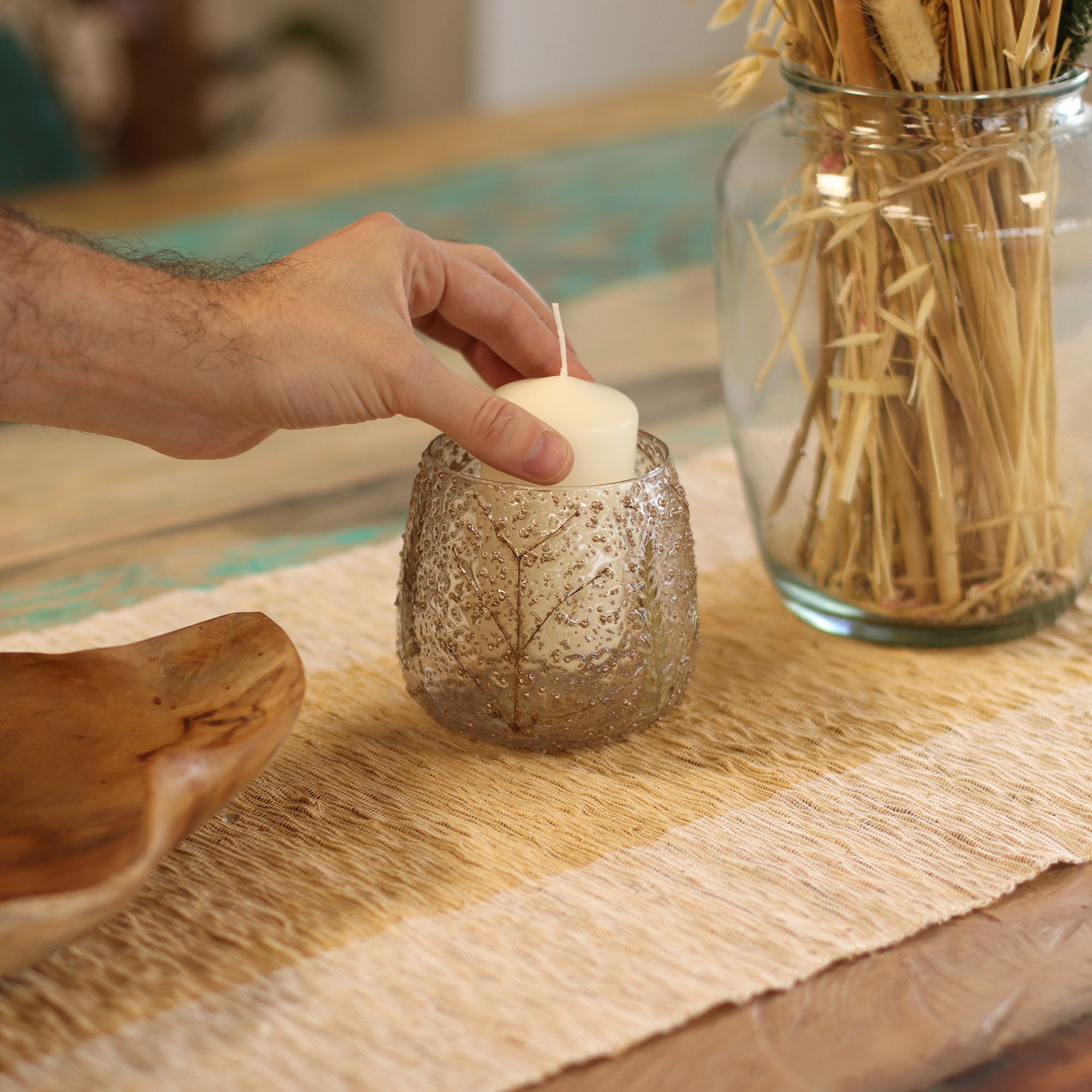Natural Floral Glass - Straight Candle Holder - Pino - (10x9cm) - Image 4