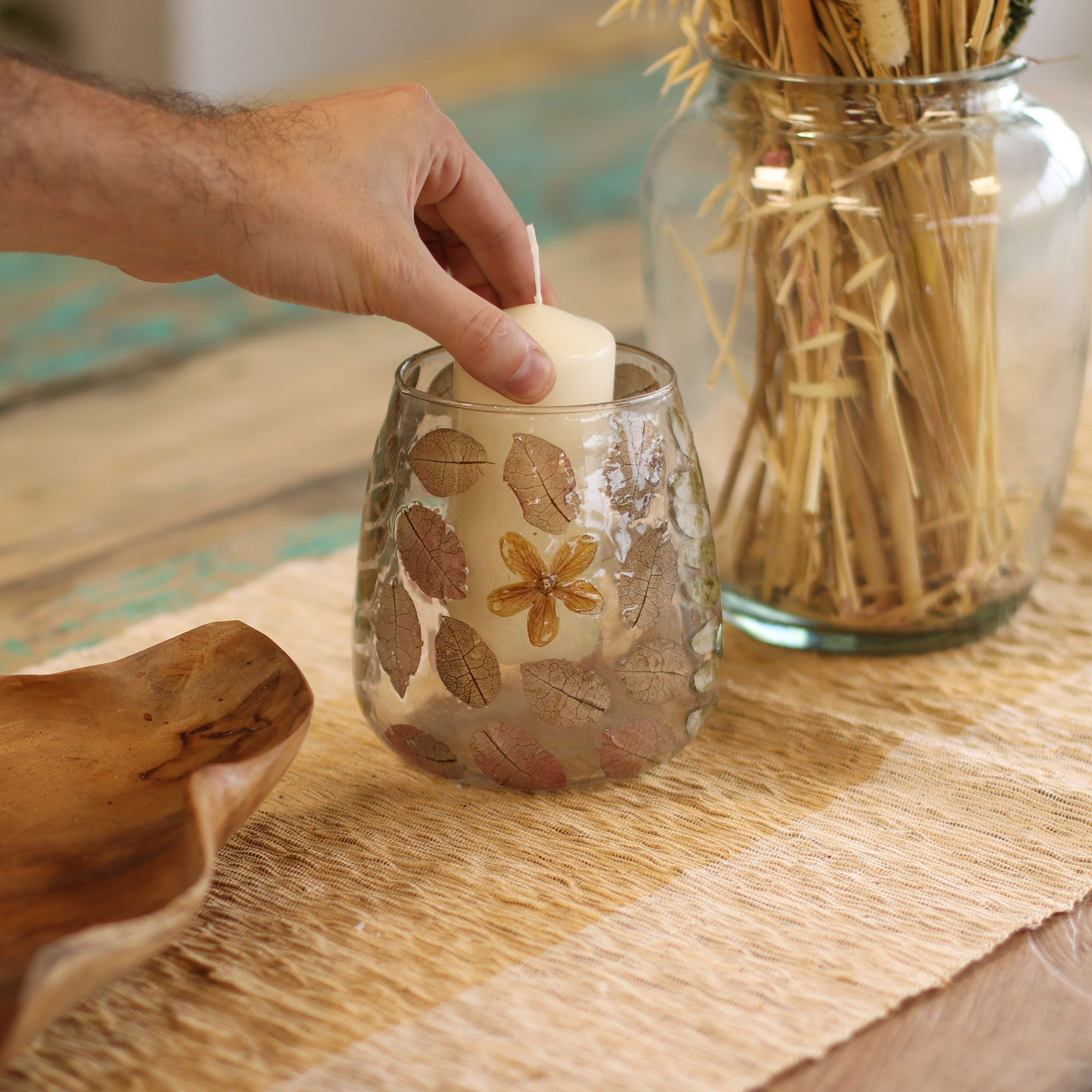 Natural Floral Glass - Vase Candle Holder - Primavera - (12x11cm) - Image 3