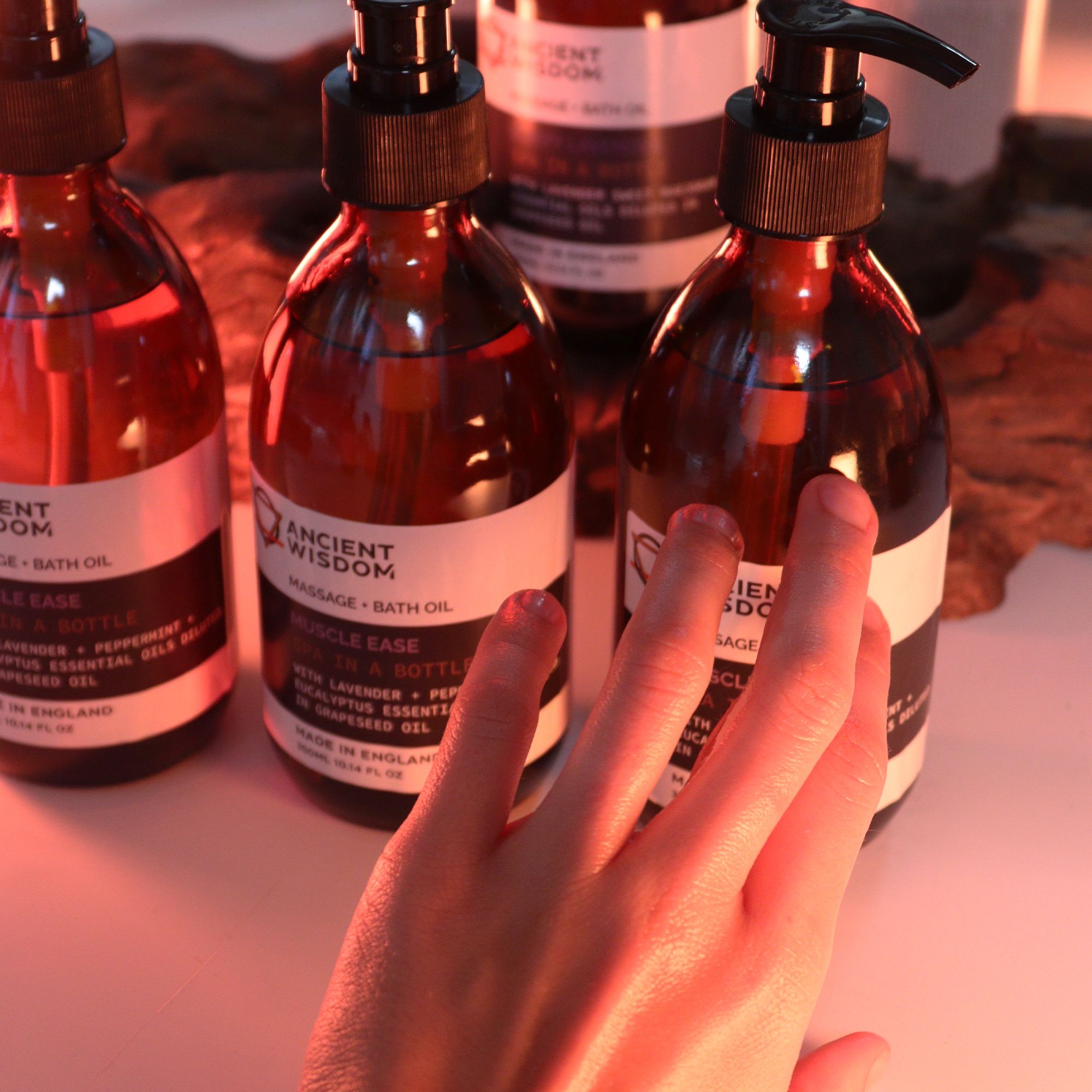 Aromatherapy Massage and Bath Oil - Sleepy Lavender 300ml - Image 3