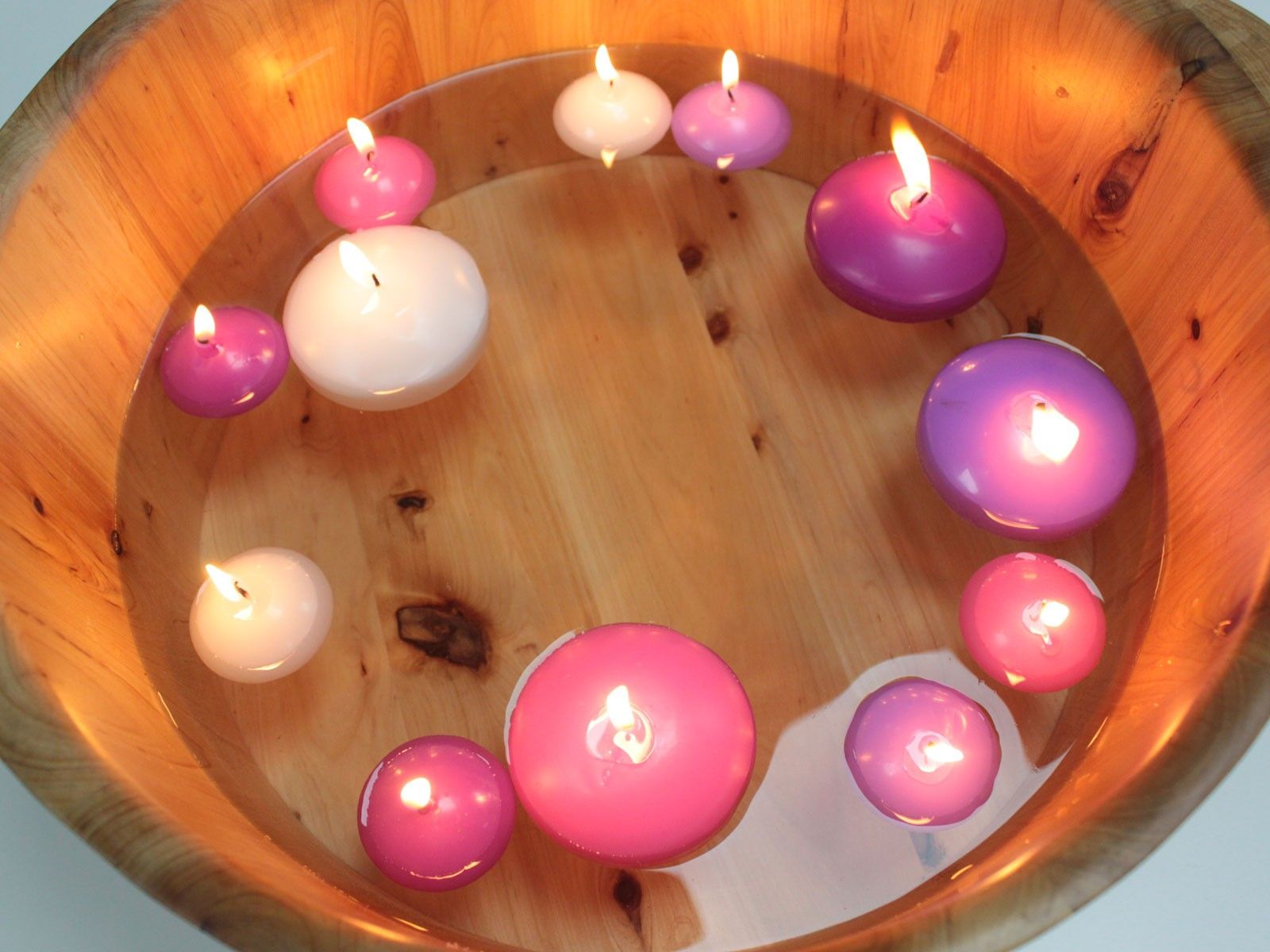 Small Floating Candle - Pink - Image 3