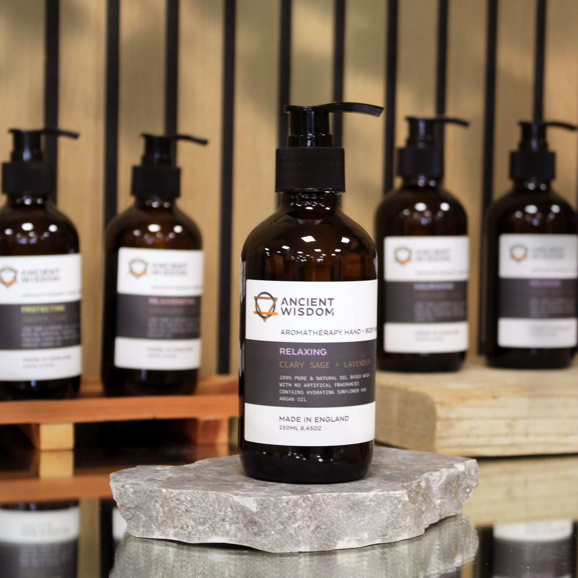 Mandarin & Ginger Hand & Body Wash 250ml - Image 4