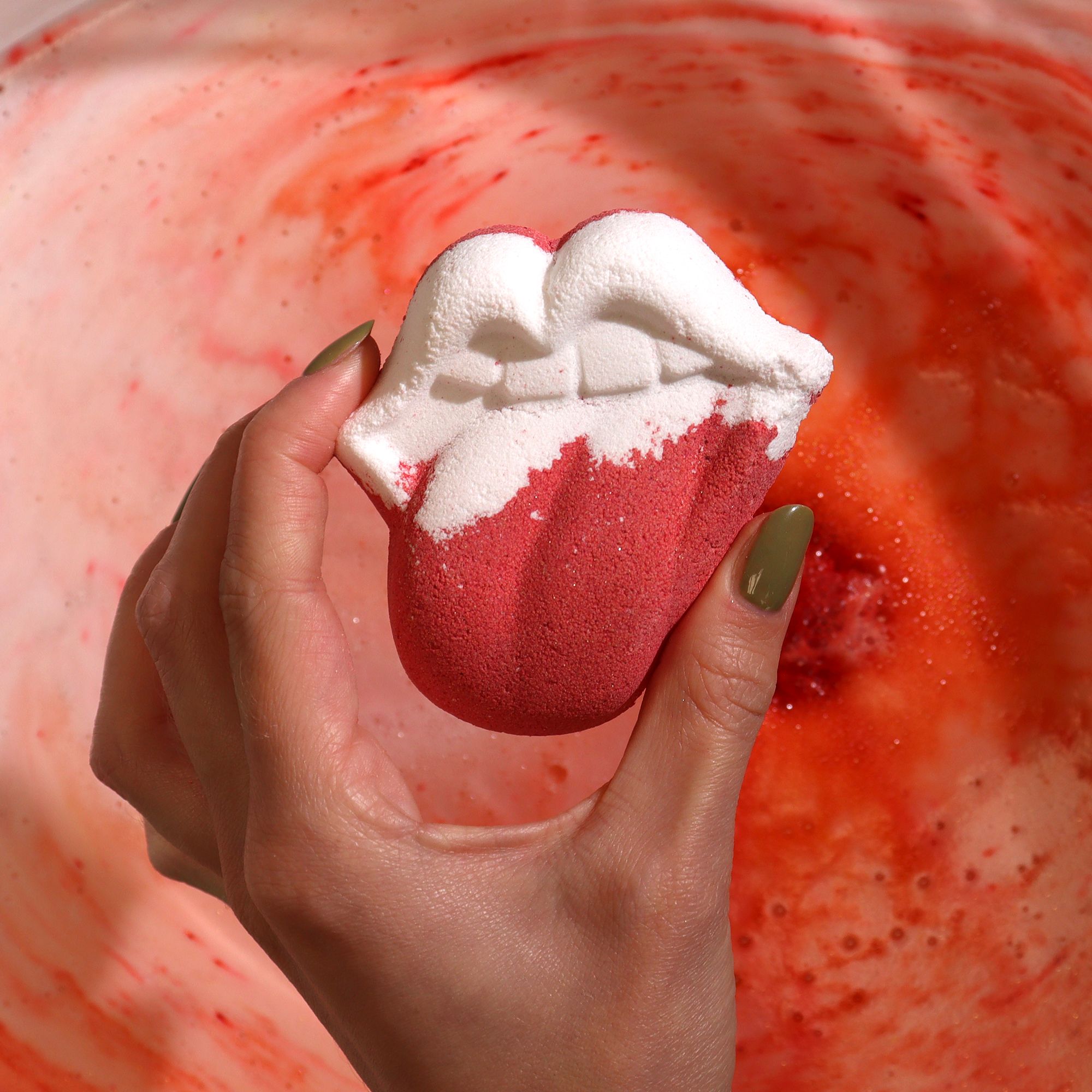 Lips Bathbomb 60g - Image 7