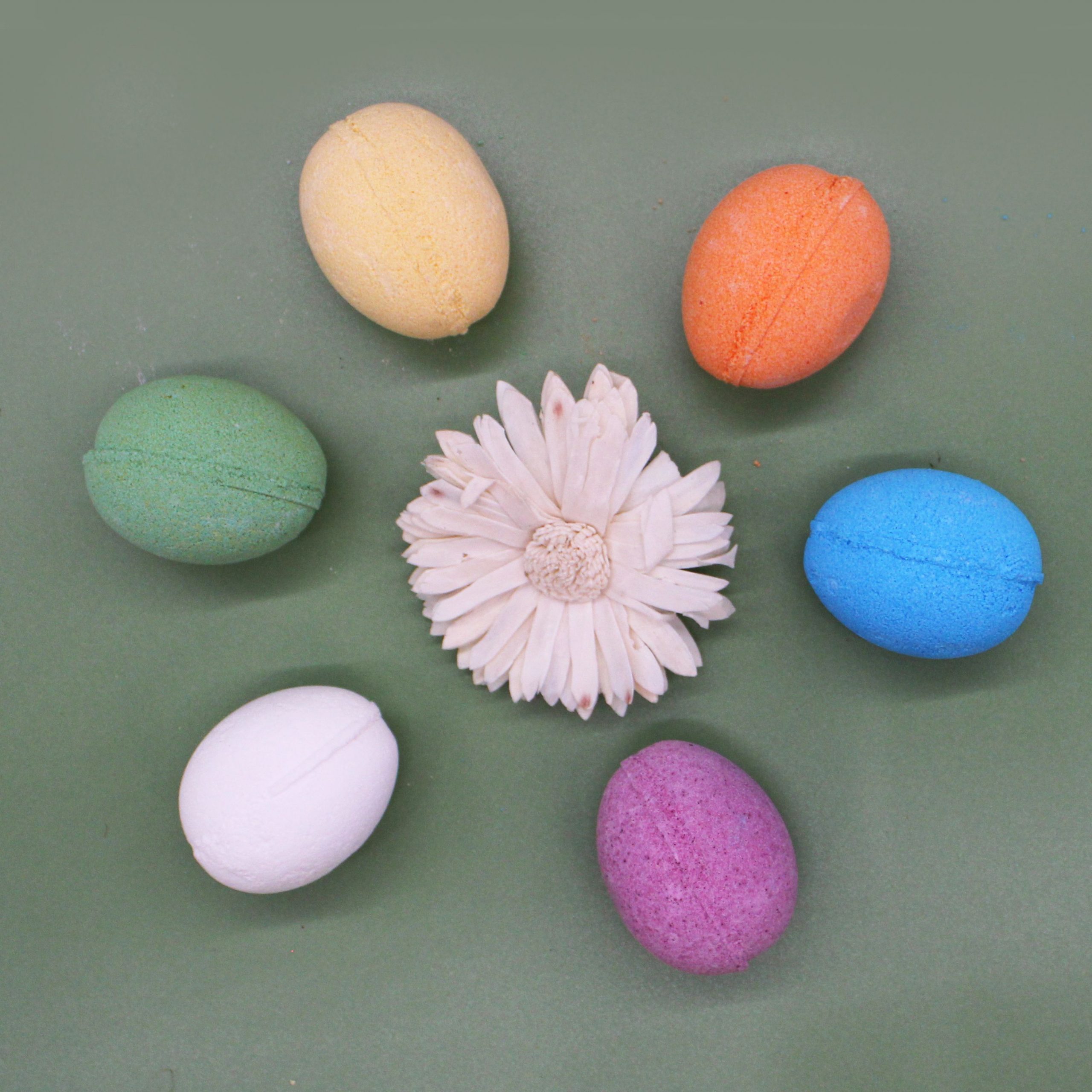 6 Bath Eggs in a Tray - Coconut - Image 3