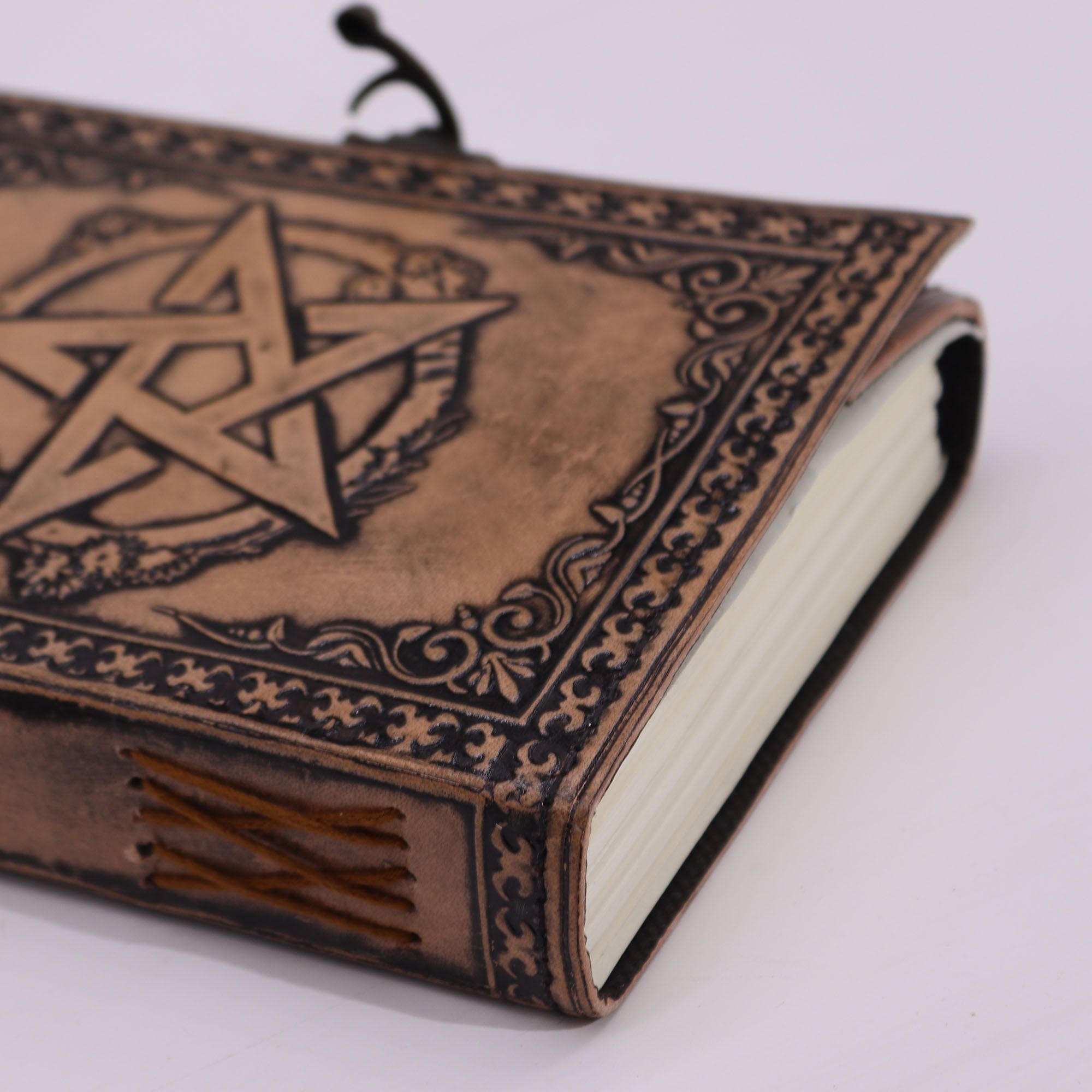Pentacle - Esoteric Notebook - Anique Grey - 200 pages Stich Edge- 17.5x12.5x3cm - Image 2