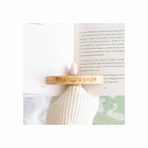 Book Worm Thumb Page Holder